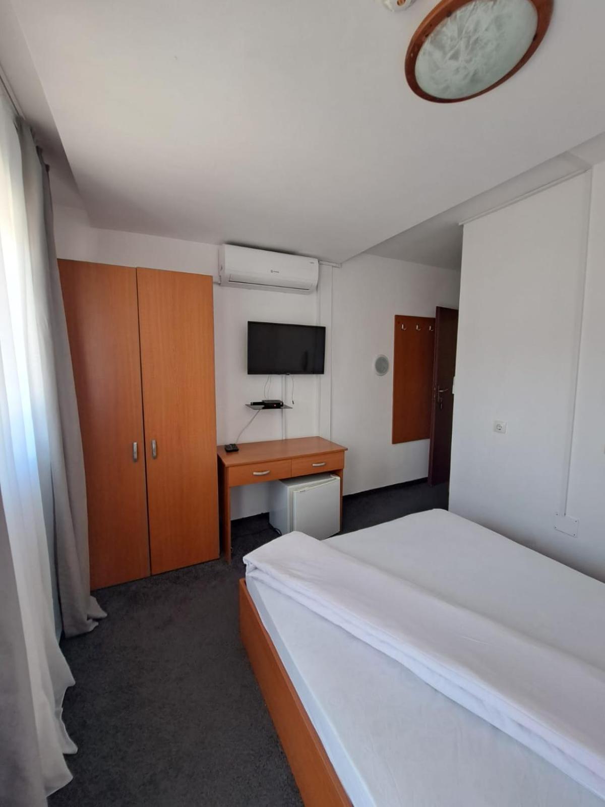 Hotel Pescarus Port Bicaz Exterior foto